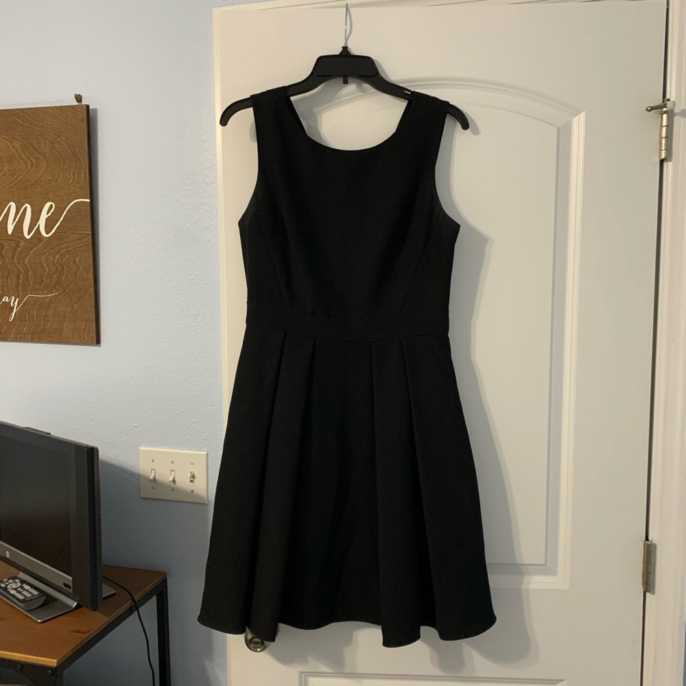 Kate Spade Tanner Cross Back Bow Dress